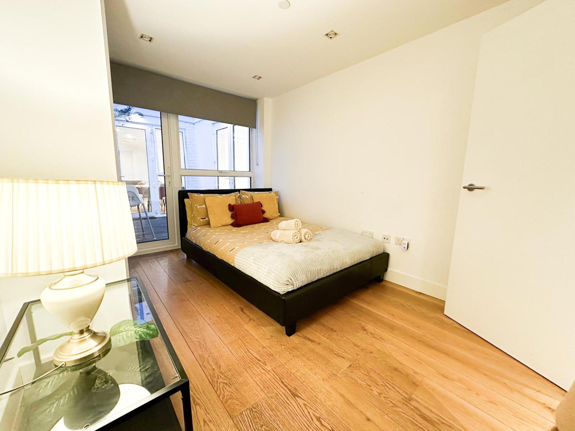 Chic 3 Bedroom Flat With Private Terrace In Holloway Near Finsbury Park Londres Exterior foto